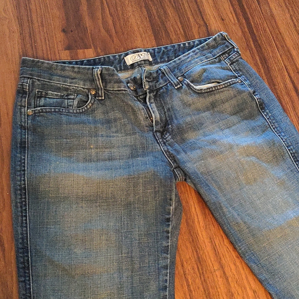 Deluxe Premium Denim Express throwback Size 30 X 33" Inseam Jeans